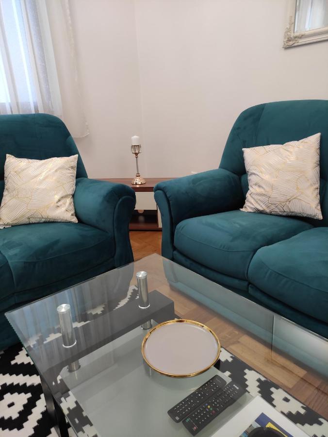 Apartment Dajak Centar Баня Лука Екстериор снимка