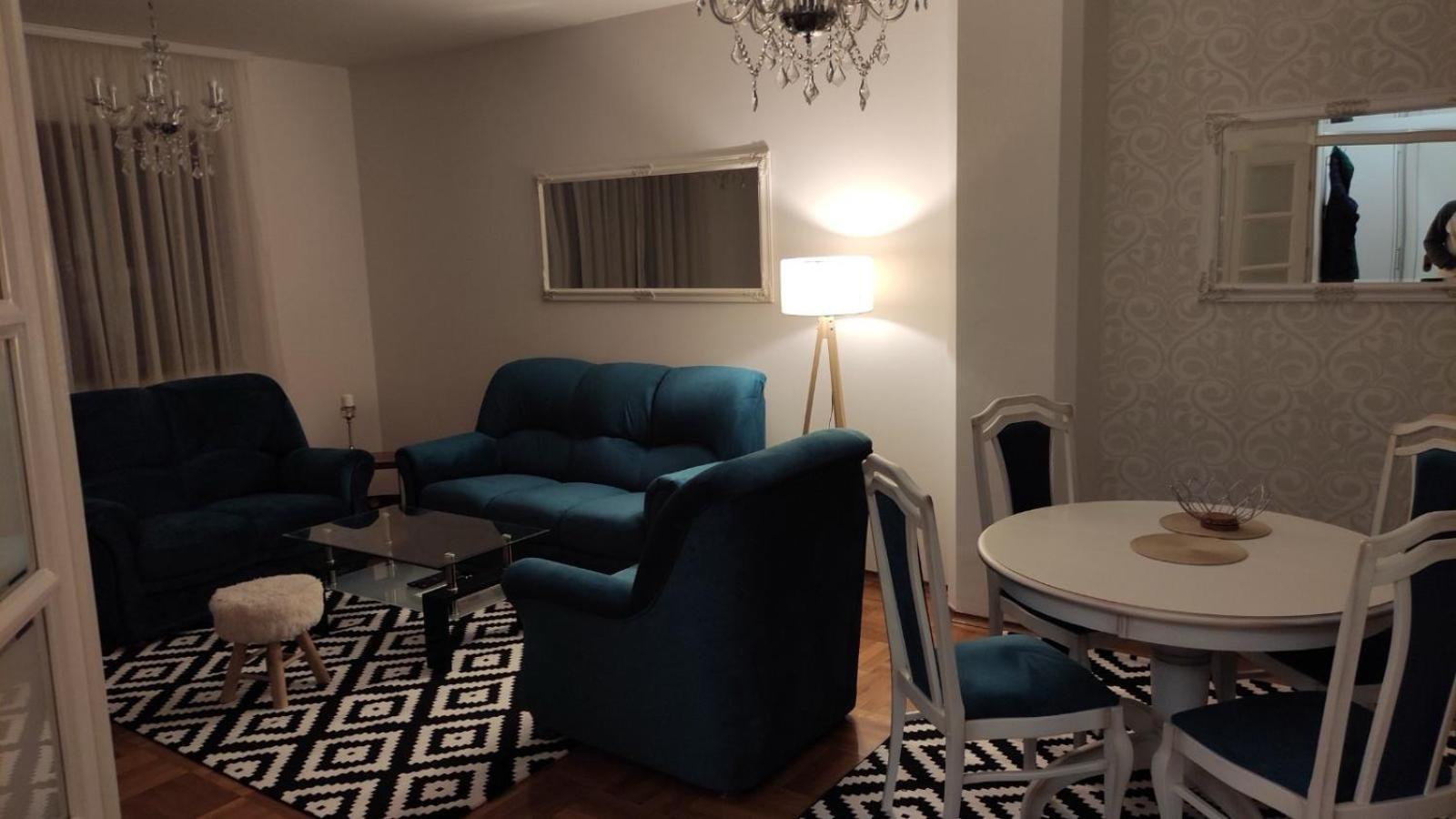 Apartment Dajak Centar Баня Лука Екстериор снимка